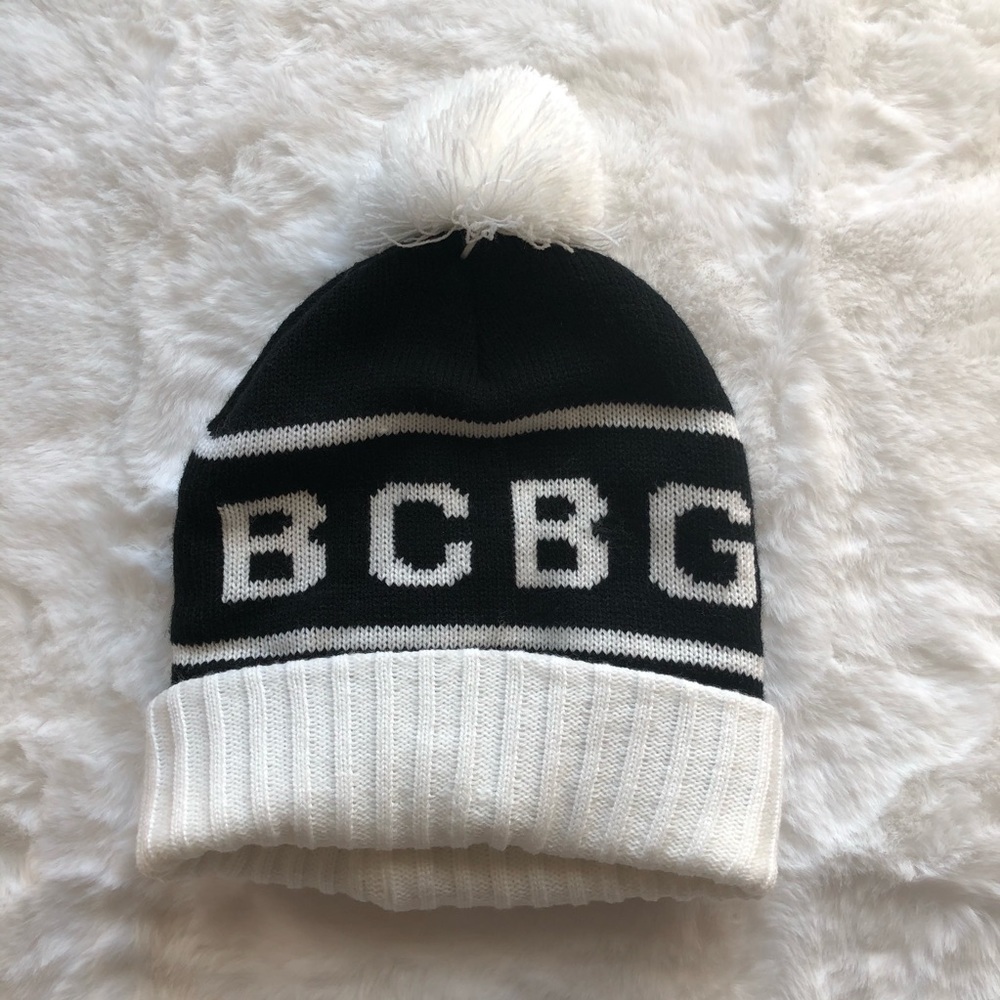BCBG girls winter hat size small